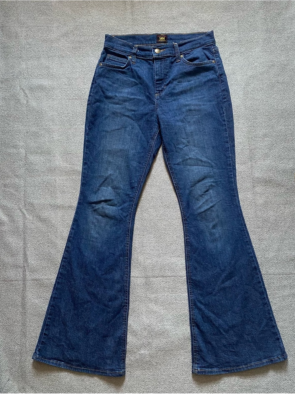 Lee Legendary High Rise Flare Jeans Dark Wash Size 6M